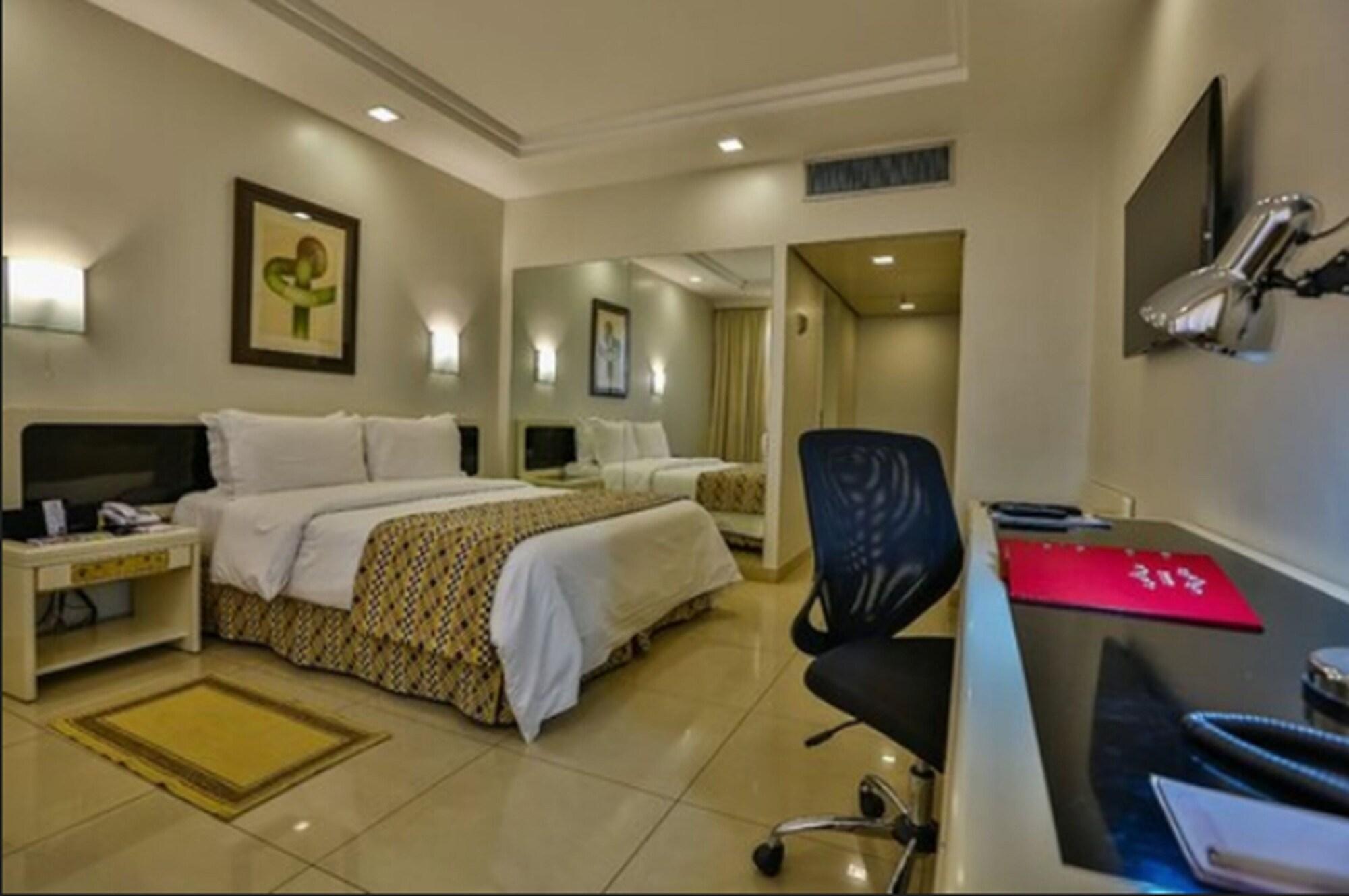 Castro'S Park Hotel Goiânia Εξωτερικό φωτογραφία