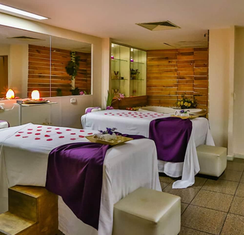Castro'S Park Hotel Goiânia Εξωτερικό φωτογραφία