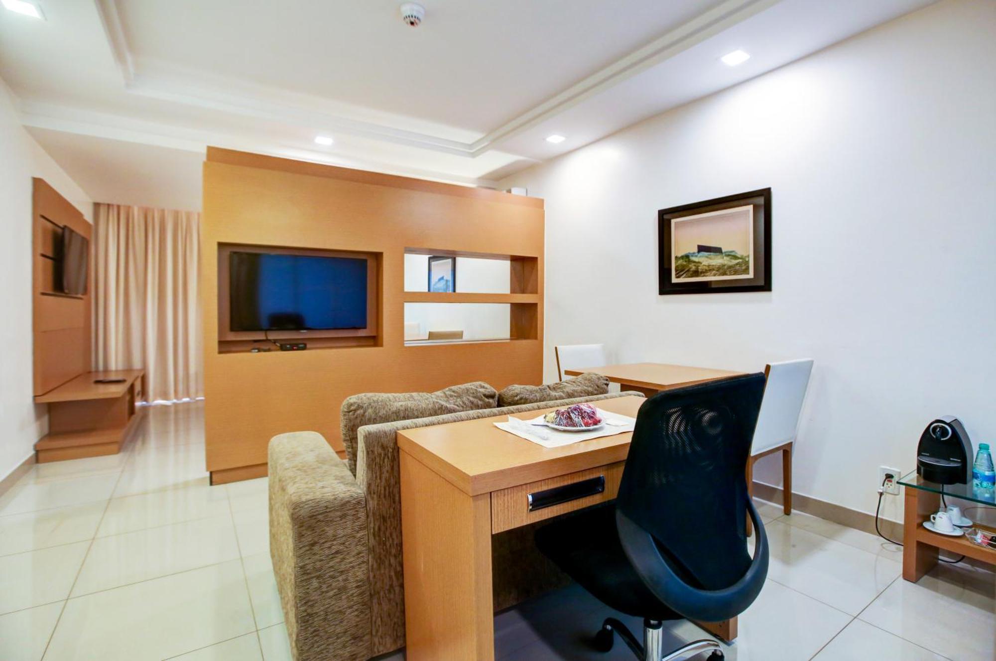Castro'S Park Hotel Goiânia Εξωτερικό φωτογραφία