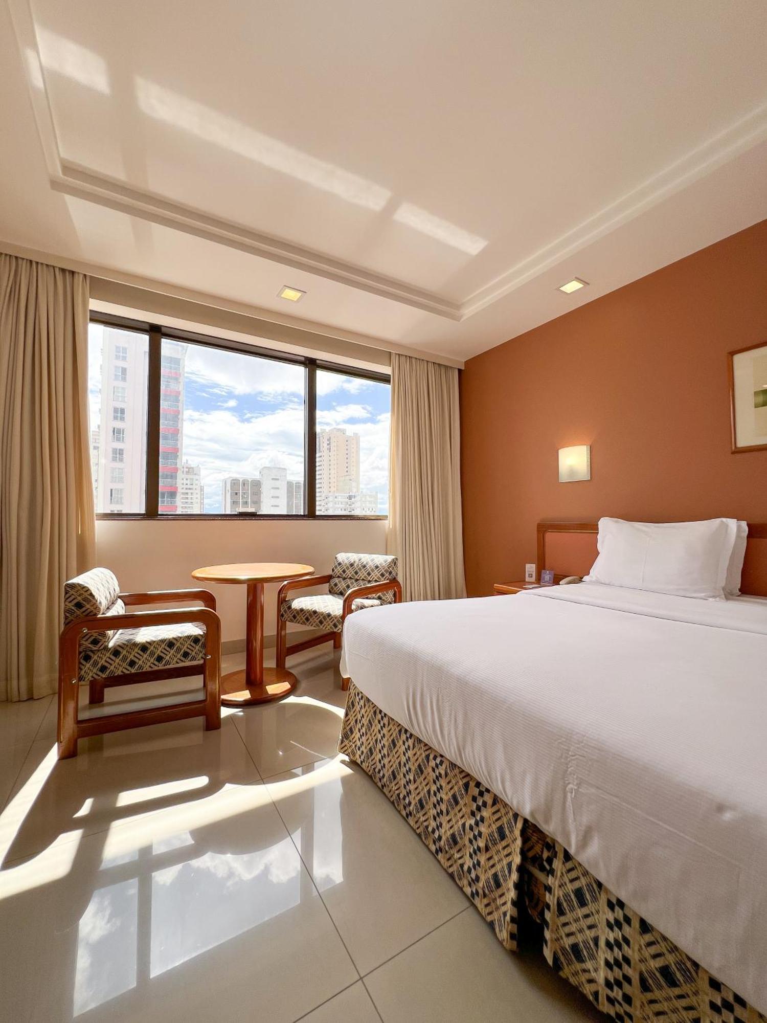 Castro'S Park Hotel Goiânia Εξωτερικό φωτογραφία